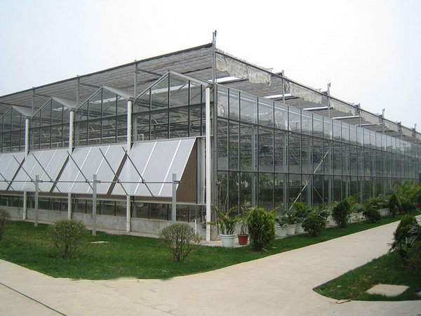 现代智能温室大棚建设特点及创新模式